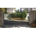 Μοτέρ συρόμενης αυλόπορτας / γκαραζόπορτας έως 600 Kg DEIMOS AC A600 SL DN 230V (1 μηχανισμό DEIMOS AC A600, προειδοποιητικό φάρο με κεραία, 1 σετ φωτοκύτταρα,2 τηλεχειριστήρια) BFT