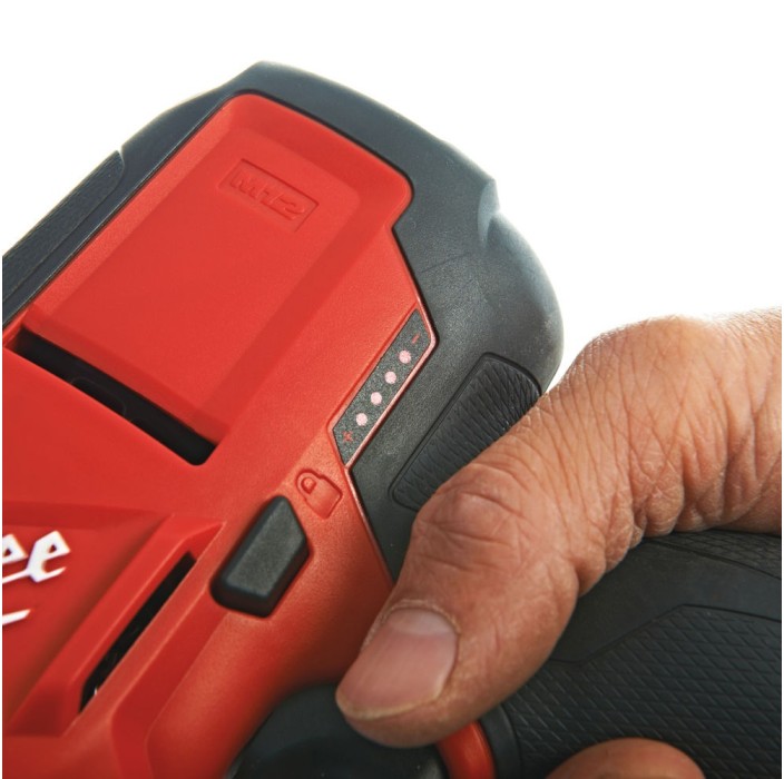 ΣΠΑΘΟΣΕΓΑ Milwaukee FUEL ΕΝΟΣ ΧΕΡΙΟΥ M12 CHZ-402C