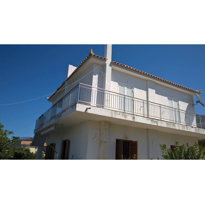 Κάγκελο αλουμινίου F50 ACCORD Aluminco σε χρώμα 6005 RAL